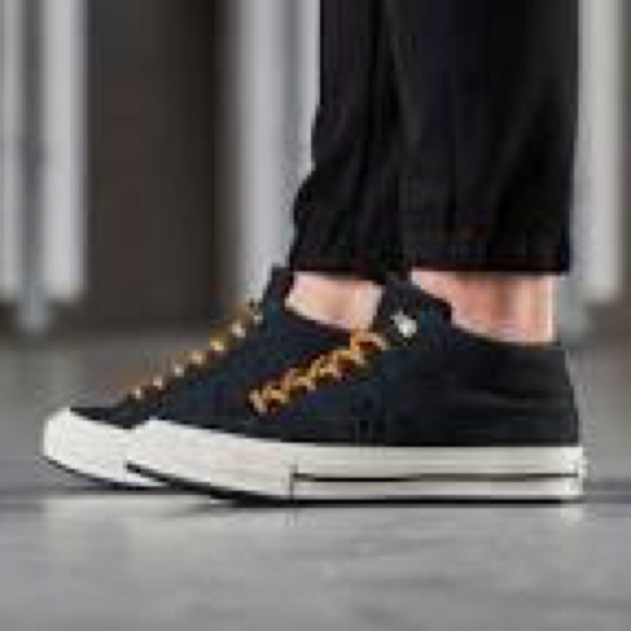 converse one star mid black